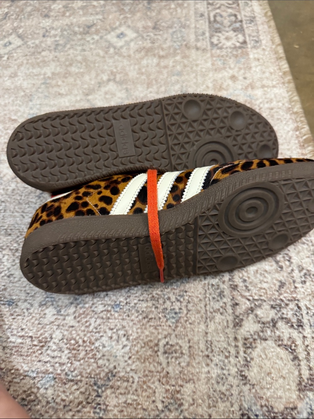 Adidas Leopard Print Samba with Cream Stripes and Red-Orange Details - Picture 2 of 5